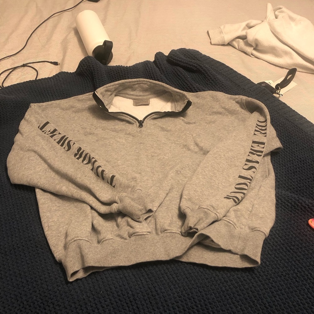 Taylor Swift Eras tour quarter zip sweatshirt xs